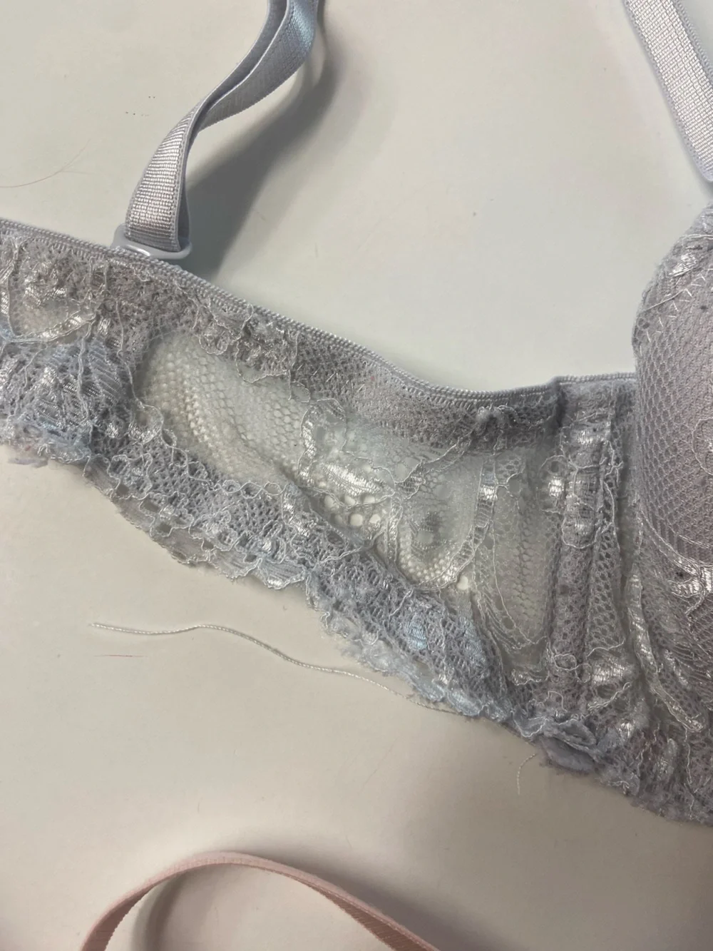 SET OF 3 Lace Underwire Push-Up Bras pink/gray/taupe size 32A good condition